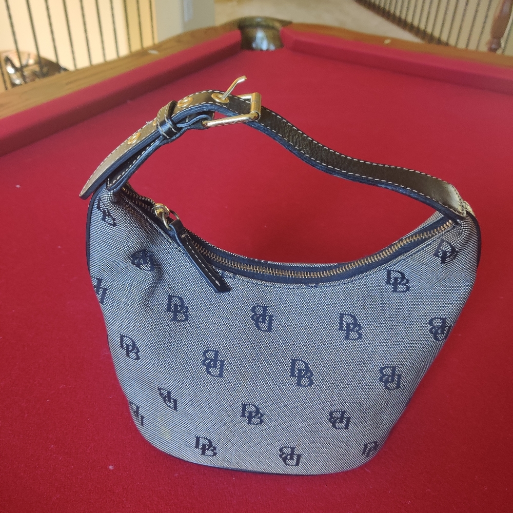 Dooney & Bourke Signature Bucket Hobo Handbag